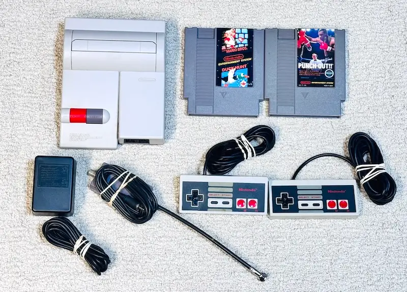 Nintendo NES Top Loader Console Bundle