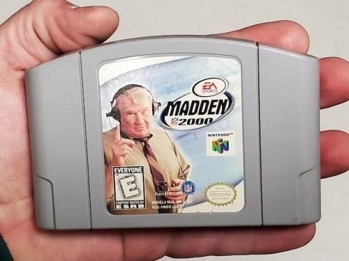 Madden 2000 - Authentic Nintendo 64 Game